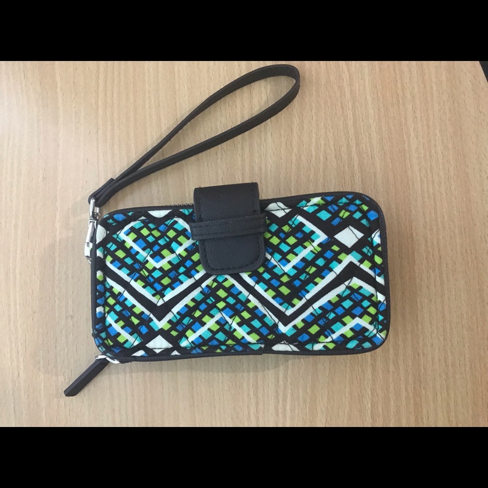 NWT Vera Bradley Smartphone wristlet